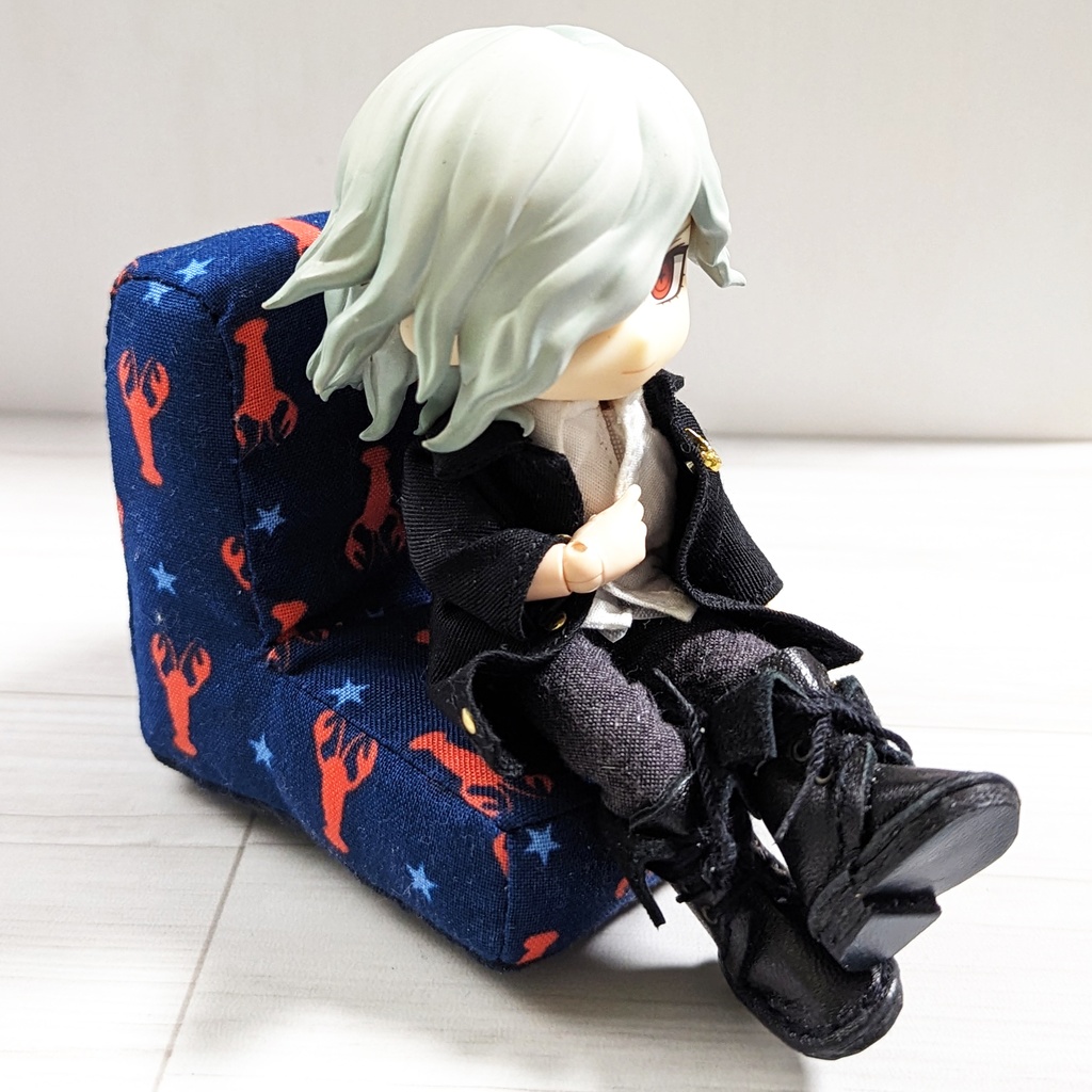 ミニチュアソファ(1/12サイズ向け) B