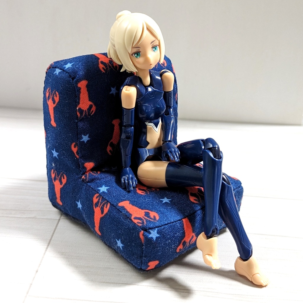 ミニチュアソファ(1/12サイズ向け) B