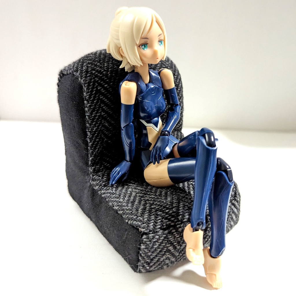ミニチュアソファ(1/12サイズ向け) B