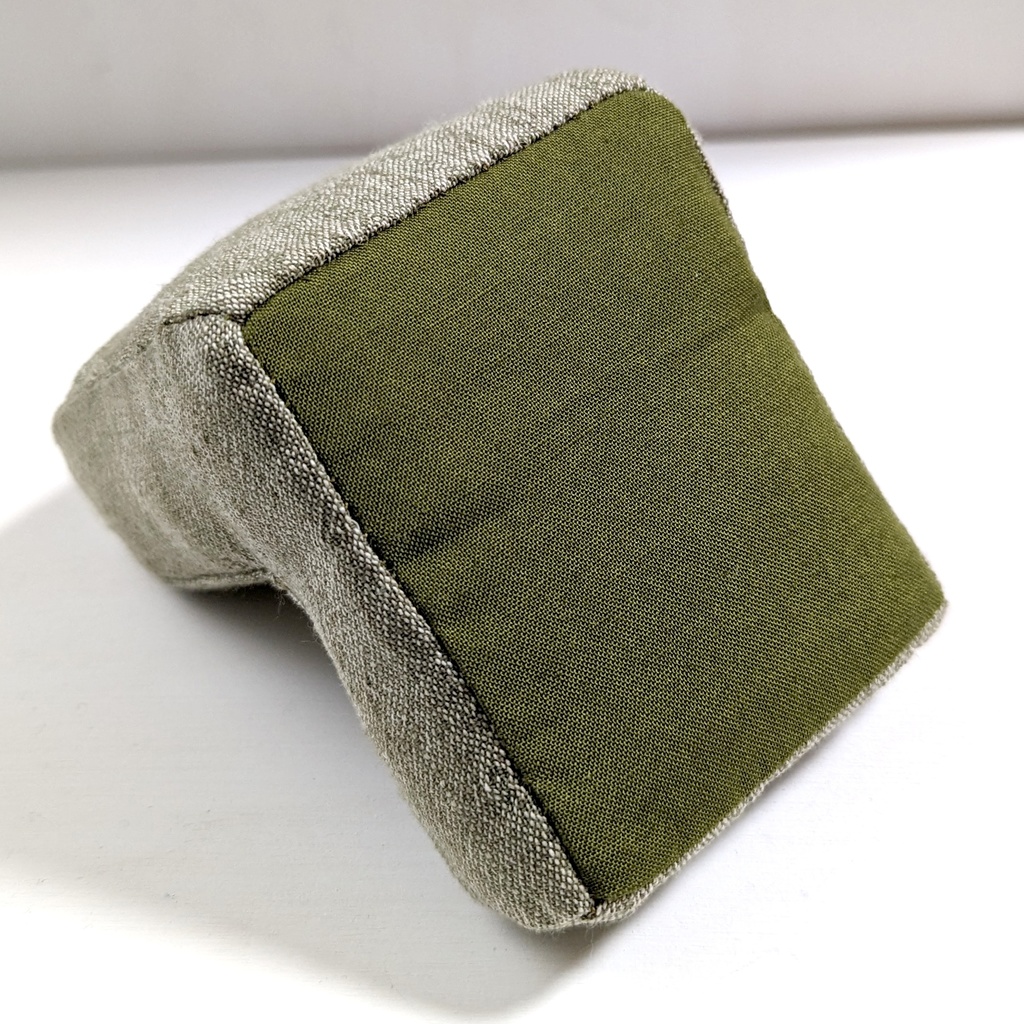 ミニチュアソファ(1/12サイズ向け) B