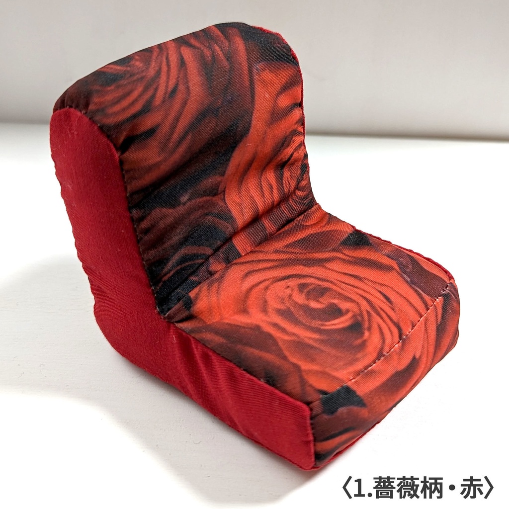 ミニチュアソファ(1/12サイズ向け) C