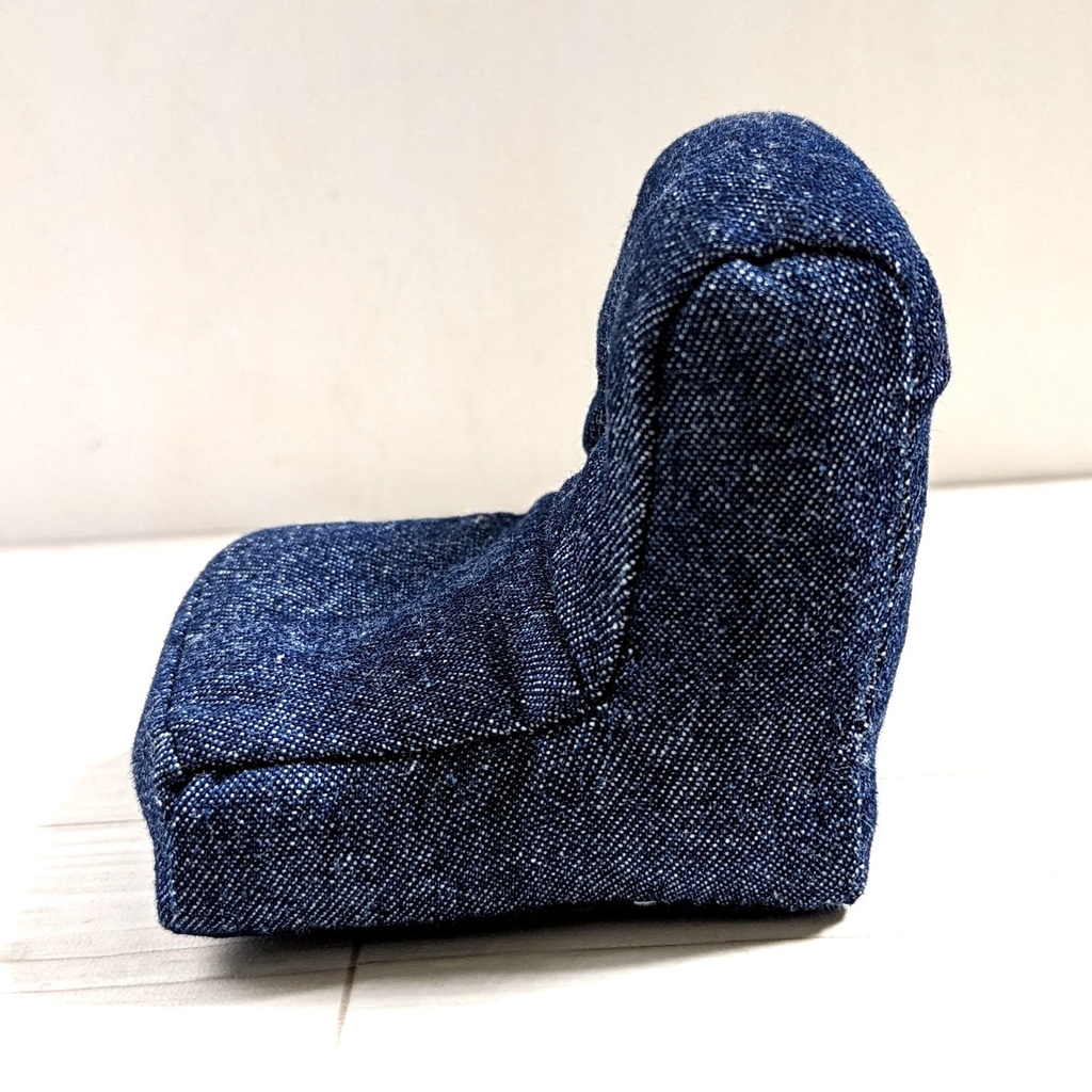 ミニチュアソファ(1/12サイズ向け) D