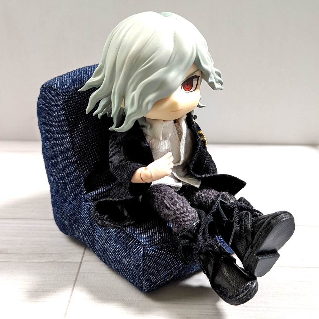 ミニチュアソファ(1/12サイズ向け) D