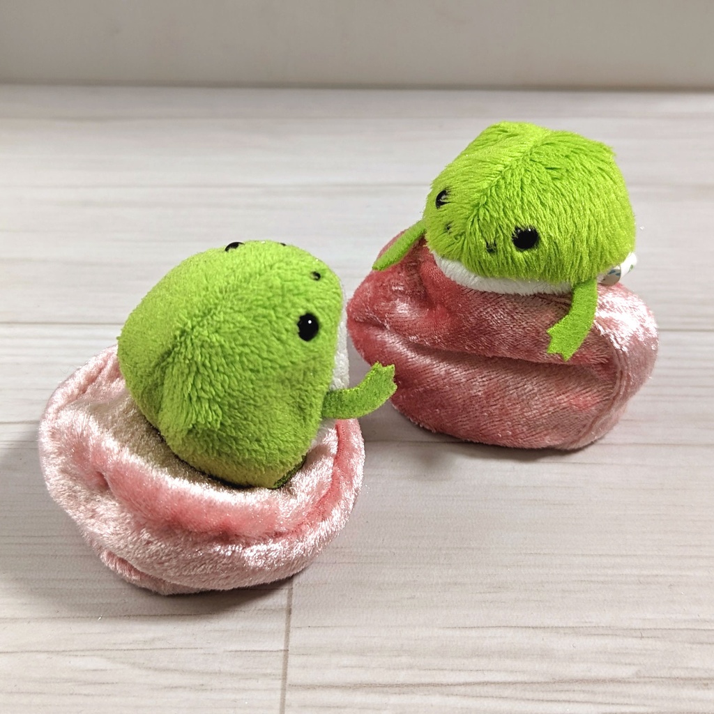 ミニチュアビーズクッション/ラウンド型 ベロア生地ピンク・2個