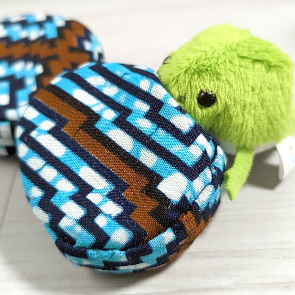 ミニチュアビーズクッション/ラウンド型 ブルージグザグ・2個