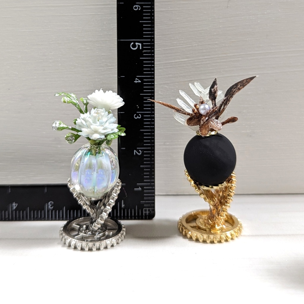 ミニチュア プラント台座付き(観葉植物)