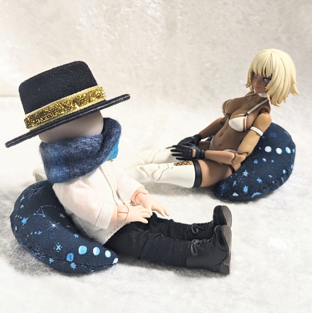 ミニチュア月型クッション/星座・2個