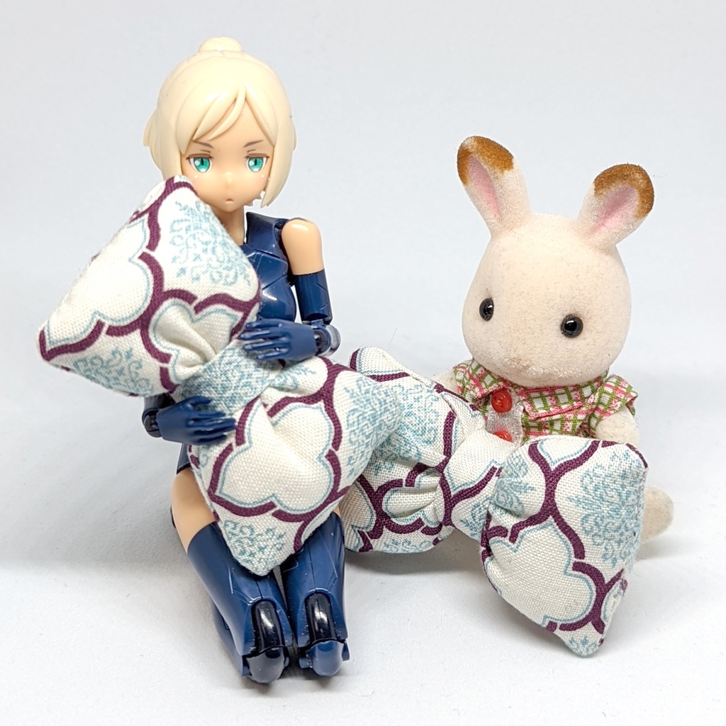 ミニチュアリボンクッション/ダマスク柄 白+青・2個