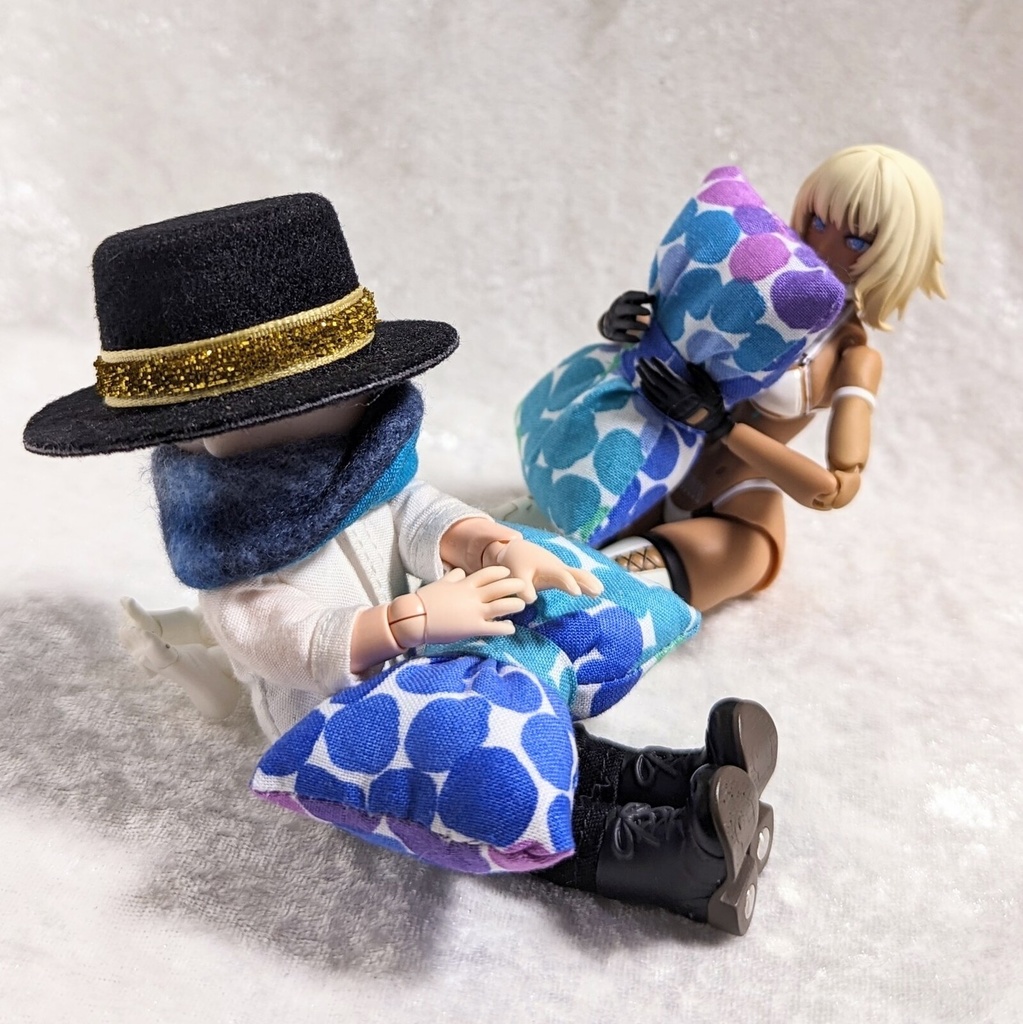 ミニチュアリボンクッション/グラデーションドット・2個