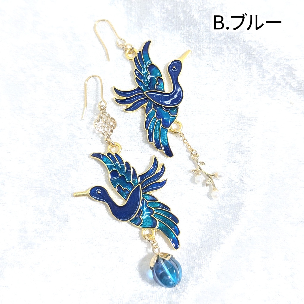 ゴールド・鳳凰のピアス/イヤリング