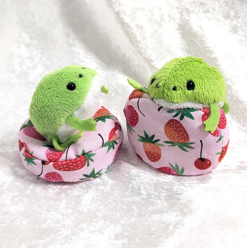 ミニチュアビーズクッション/ラウンド型 ストロベリー&チェリー・2個