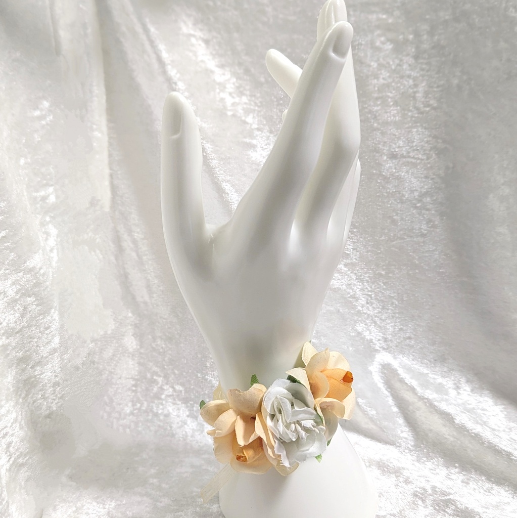 ぬいぐるみにあう花飾り(発送方法:あんしんBOOTHパック)