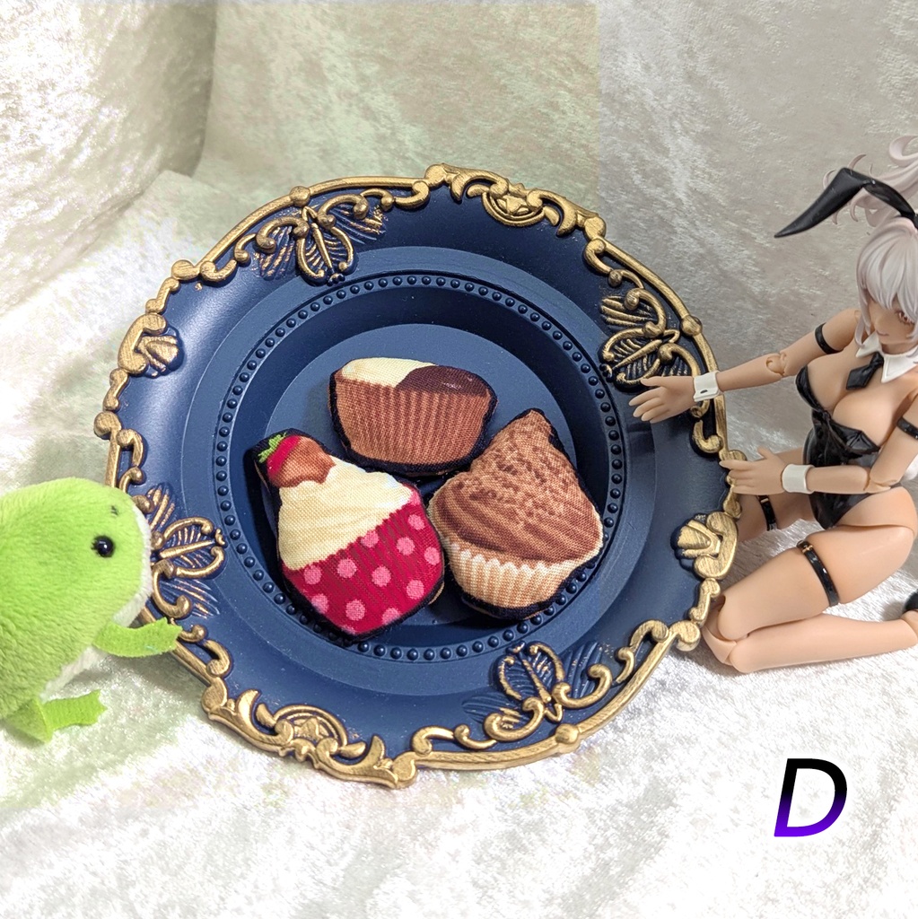 ミニチュアダイカットクッション/マフィン