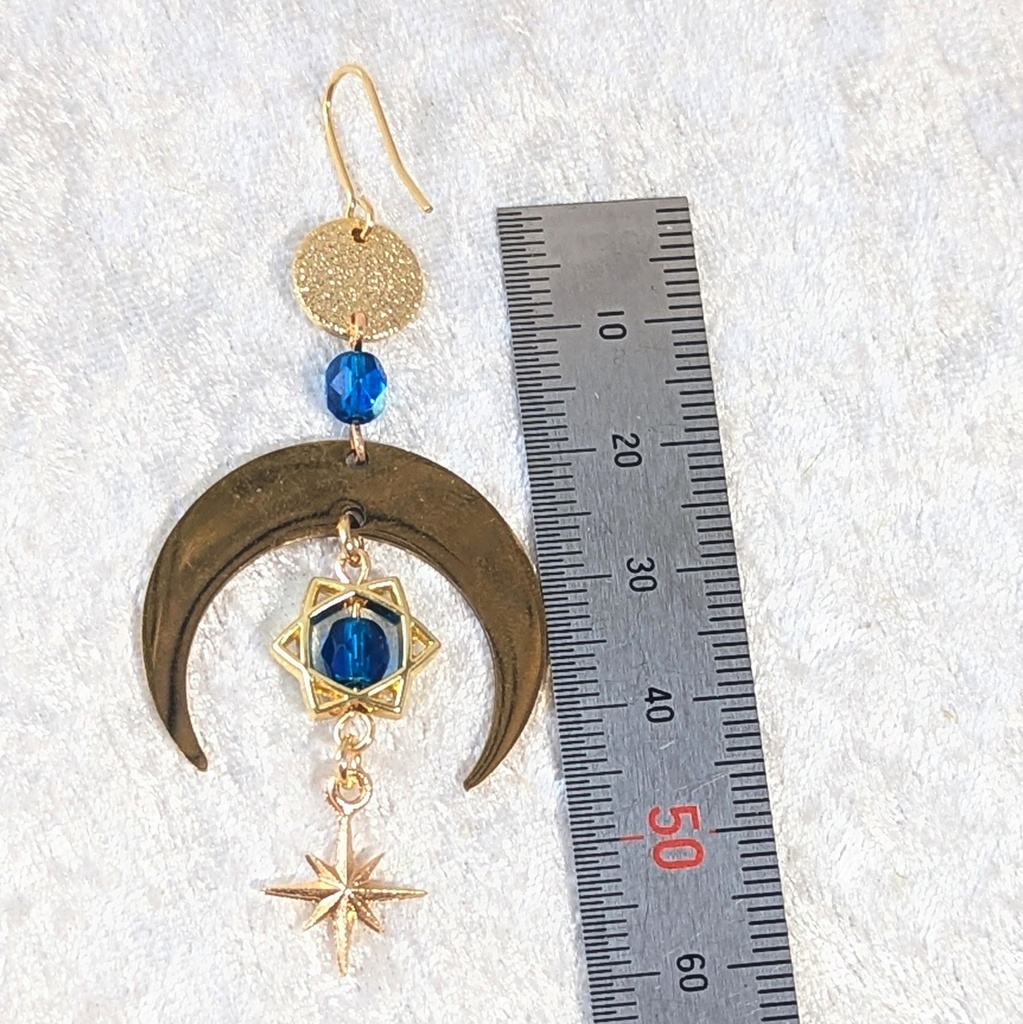 ゴールド・月と星ピアス/イヤリング