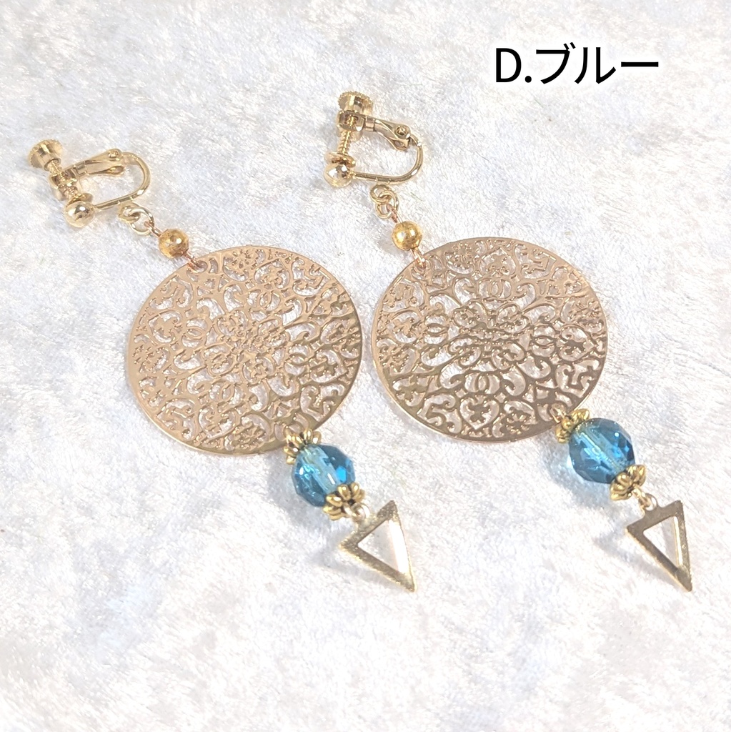 ゴールド・オリエンタル透かしピアス/イヤリング