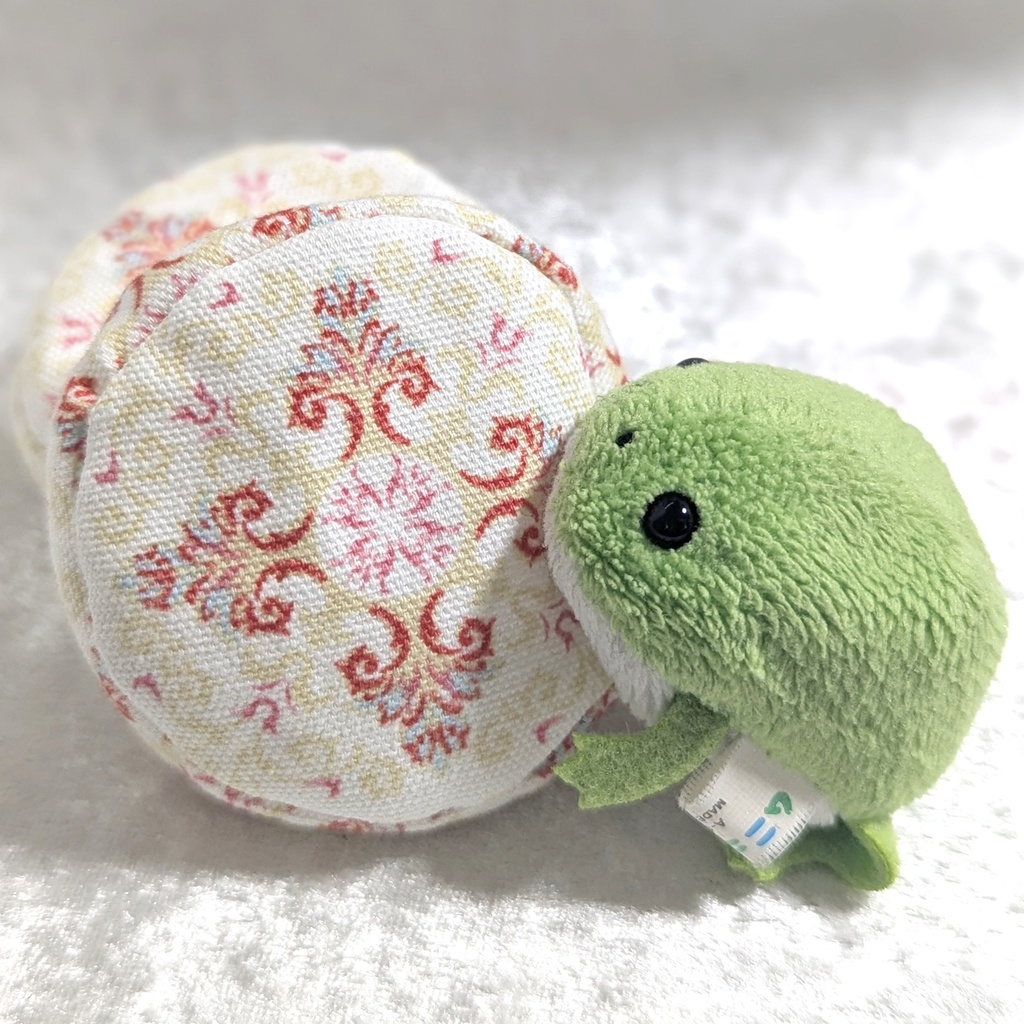 ミニチュアビーズクッション/ラウンド型 アラベスク柄レッド・2個