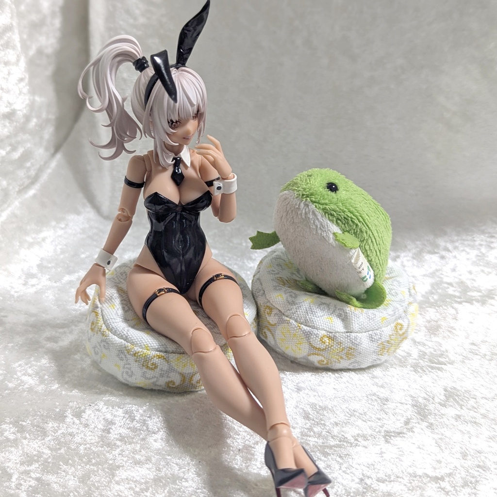 ミニチュアビーズクッション/ラウンド型 アラベスク柄イエロー・2個