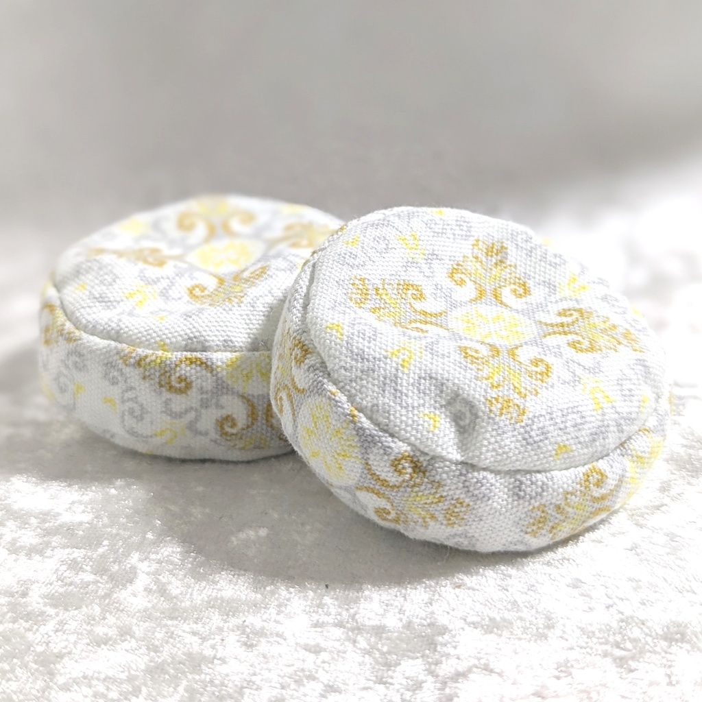 ミニチュアビーズクッション/ラウンド型 アラベスク柄イエロー・2個