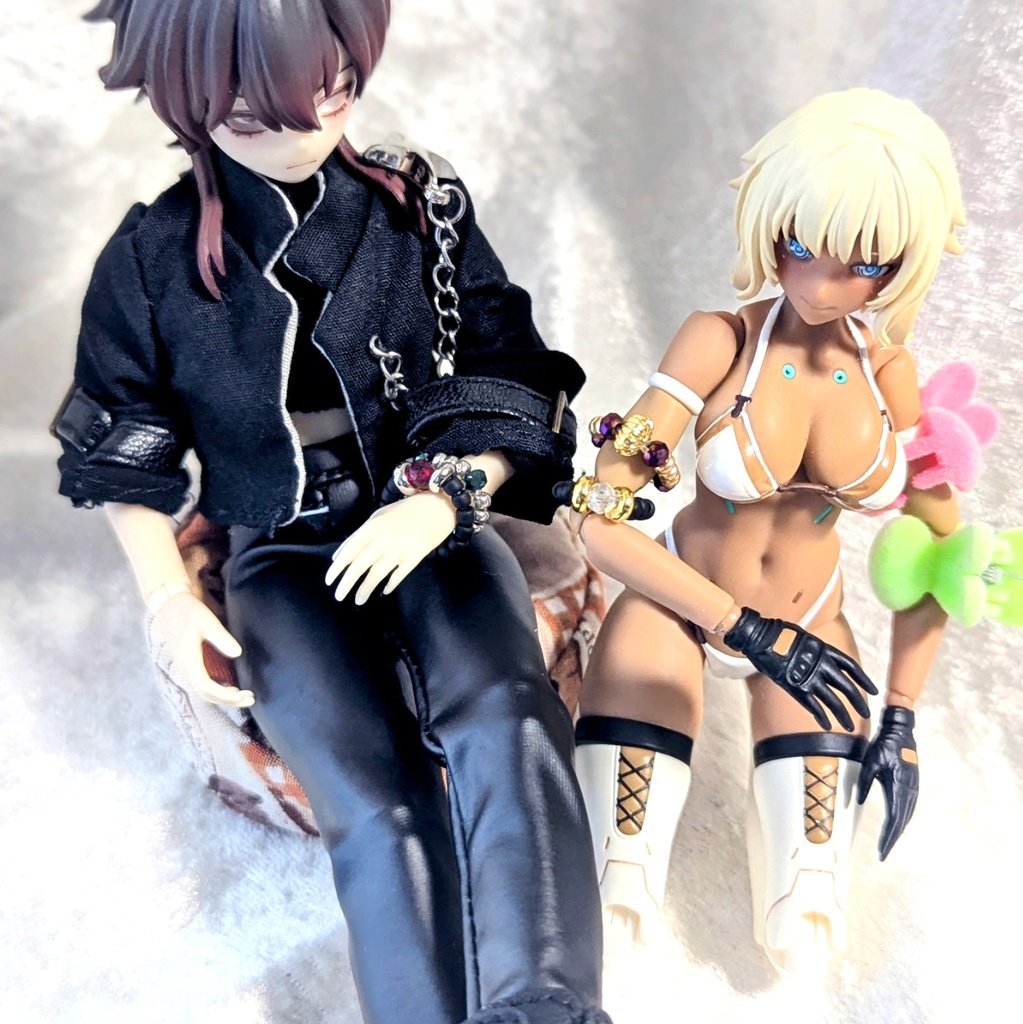 1/8 向け ブレスレット(1/12も着用可能)