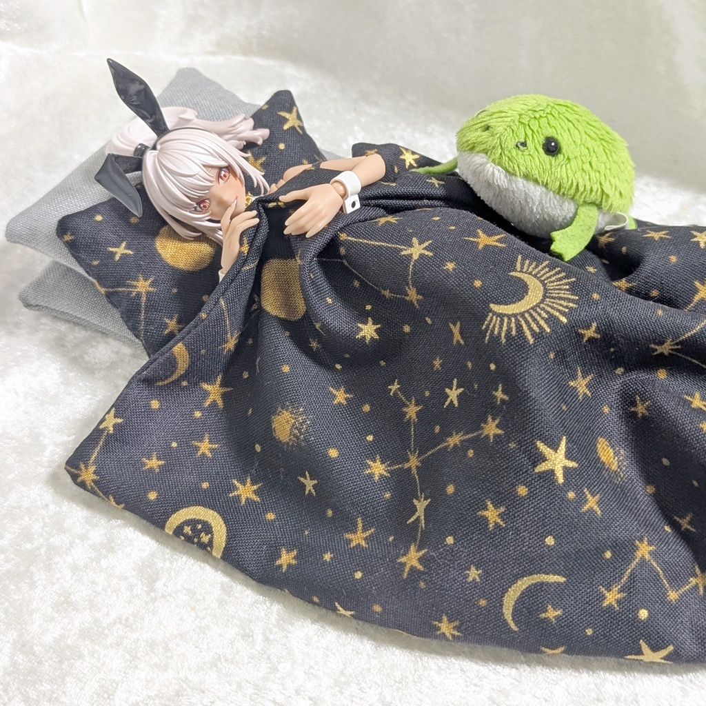 【7/12 販売】ミニチュア 1/12寝具セット C