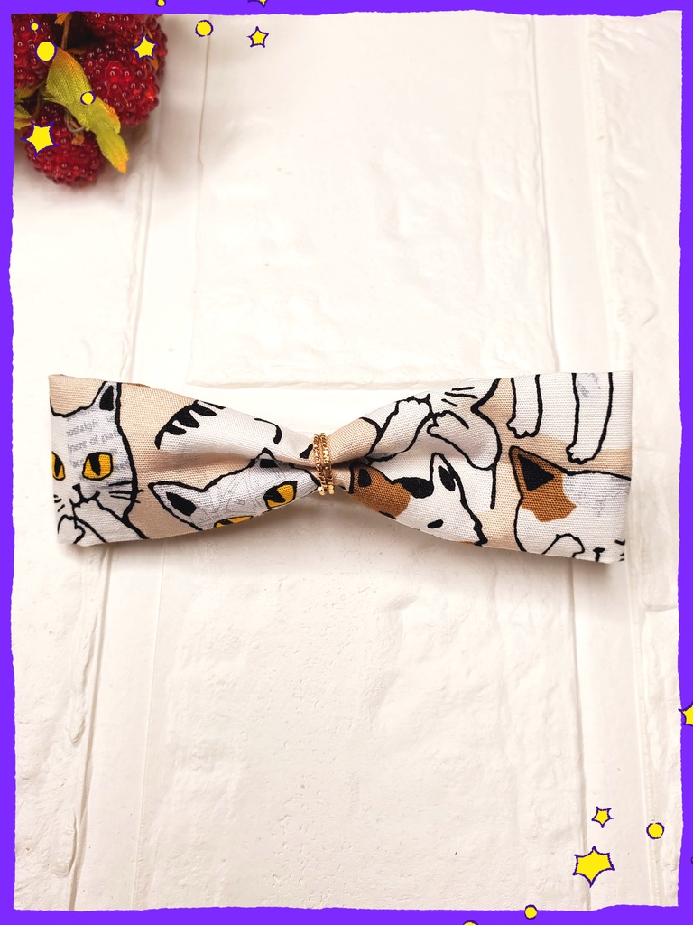 ネコ柄ヘアバンド🐈ベージュ