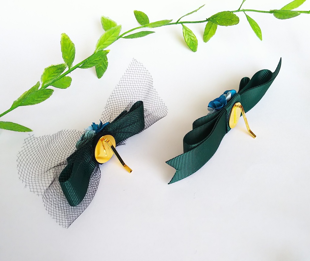 ポニーフック ダークグリーン×ゴールドNo.1