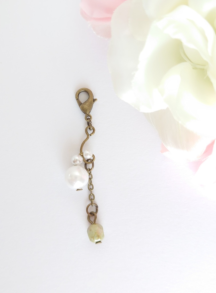 アンティーク調マスクチャーム