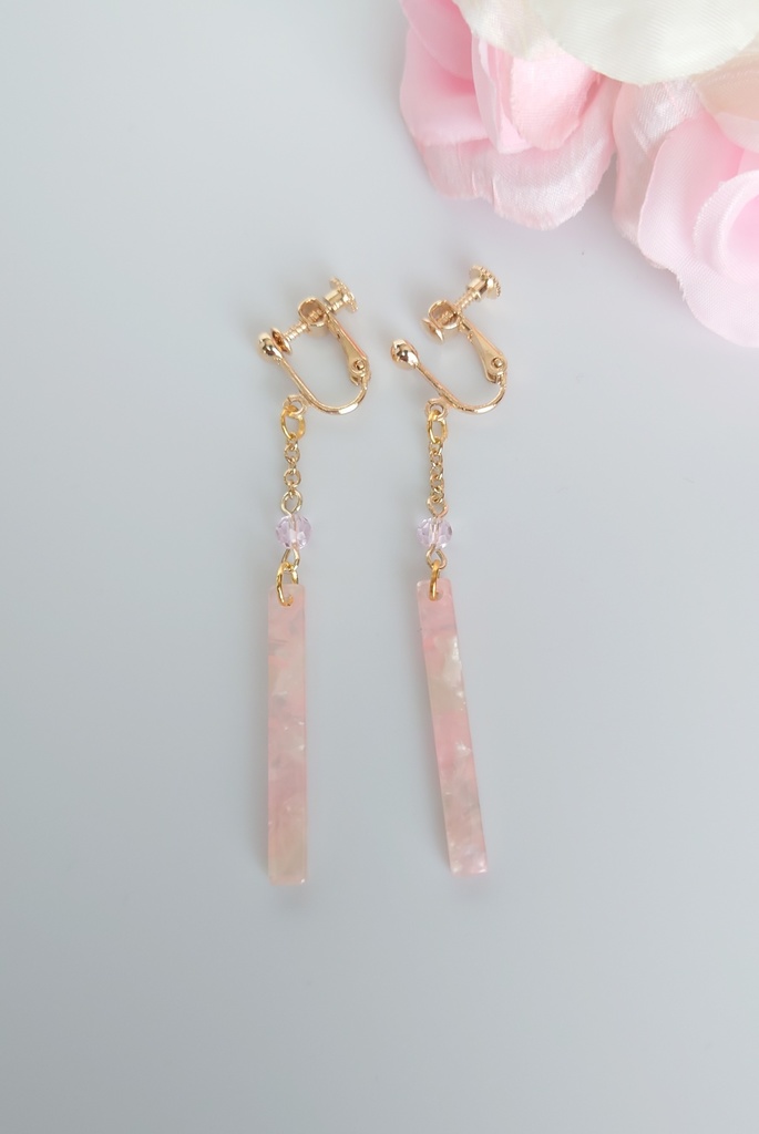 べっ甲柄イヤリング