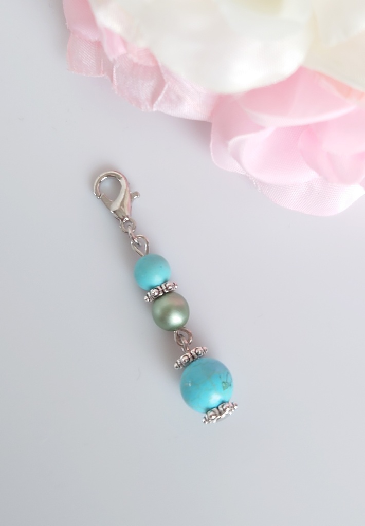 ターコイズカラーマスクチャーム