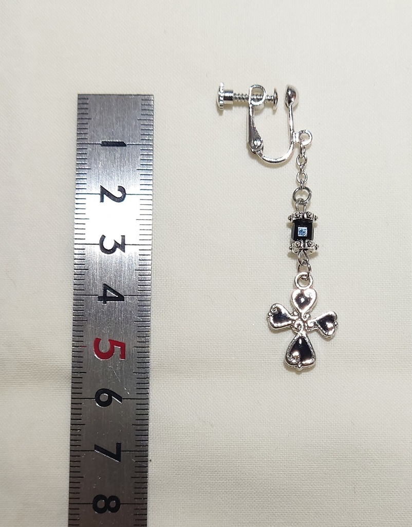 十字架イヤリング(全4種)