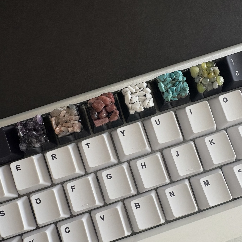 鉱石標本 キーキャップ 天然石