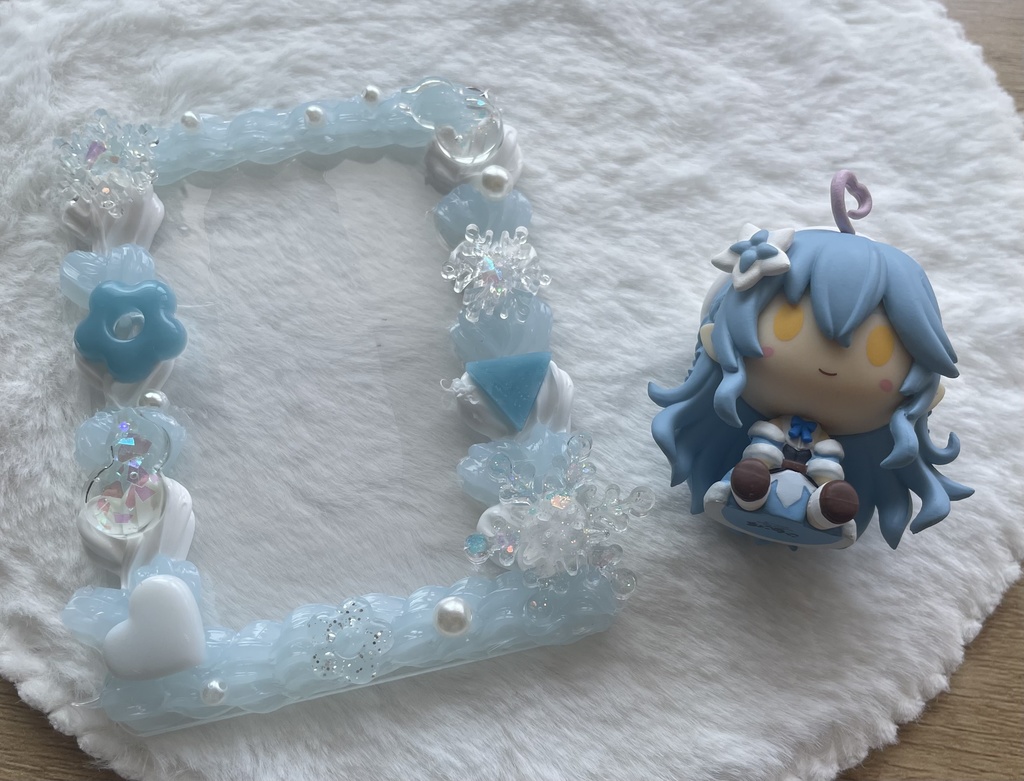 雪花ラミィ 硬質カードデコ