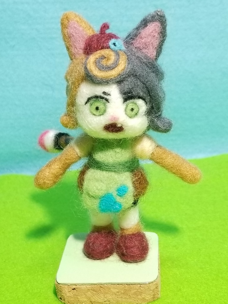 ウールロイド 三毛猫の画家 ミケさん 2