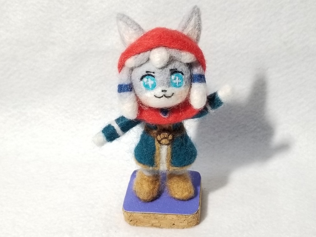 羊毛フェルト ウールロイド レアンちゃん