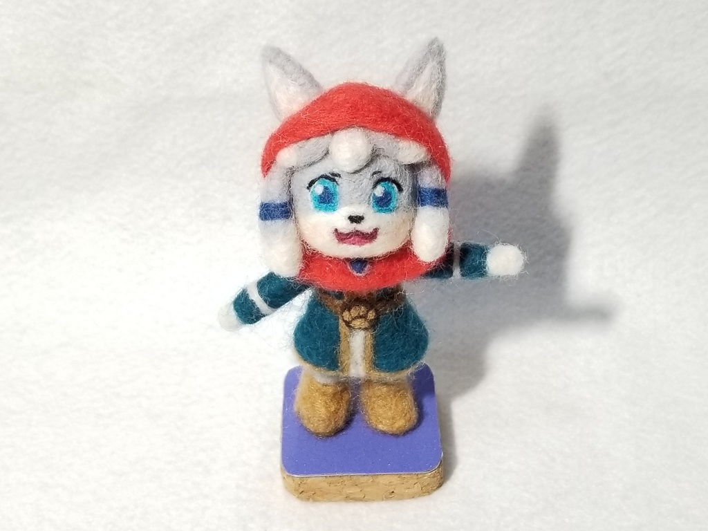 羊毛フェルト ウールロイド レアンちゃん