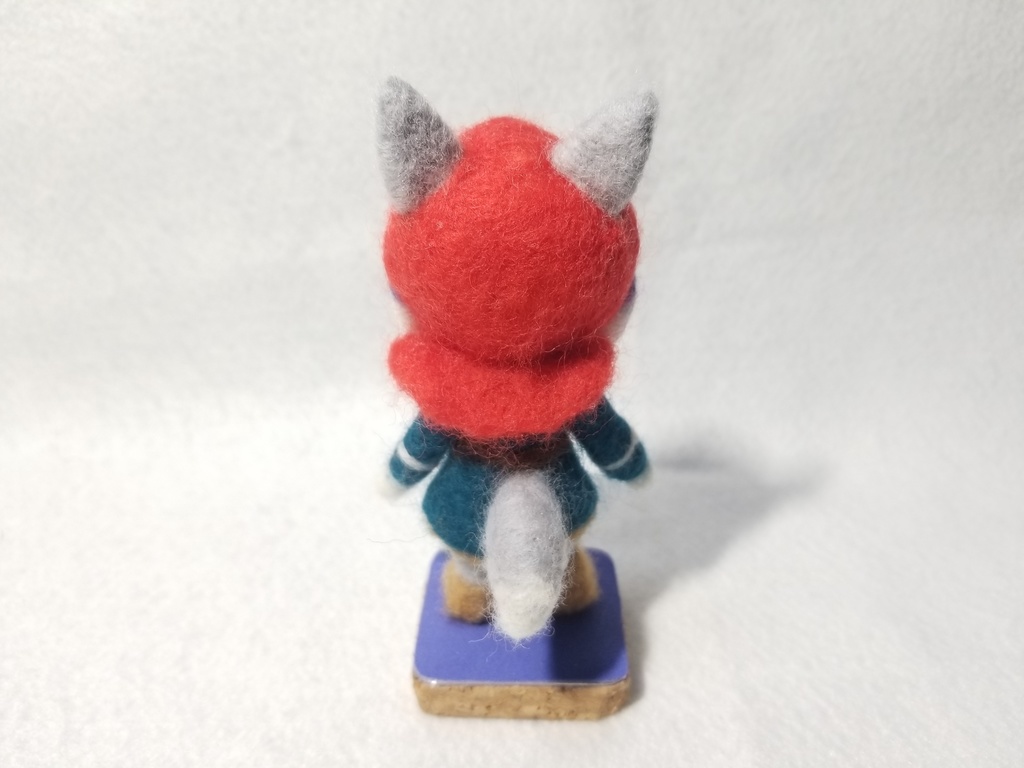 羊毛フェルト ウールロイド レアンちゃん