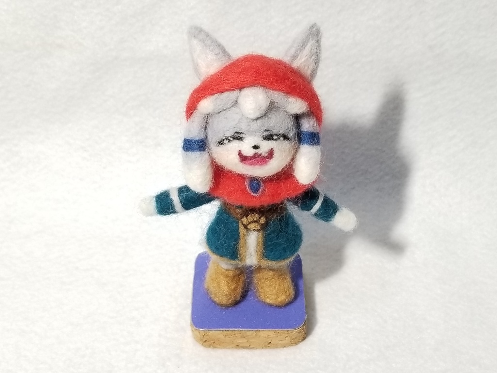 羊毛フェルト ウールロイド レアンちゃん