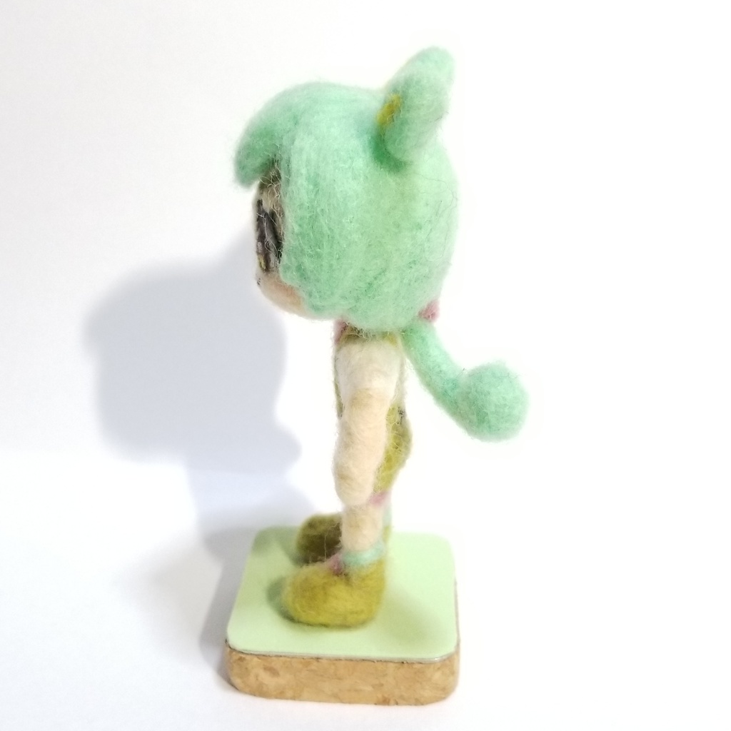 羊毛フェルト ずんだもん ウールロイド