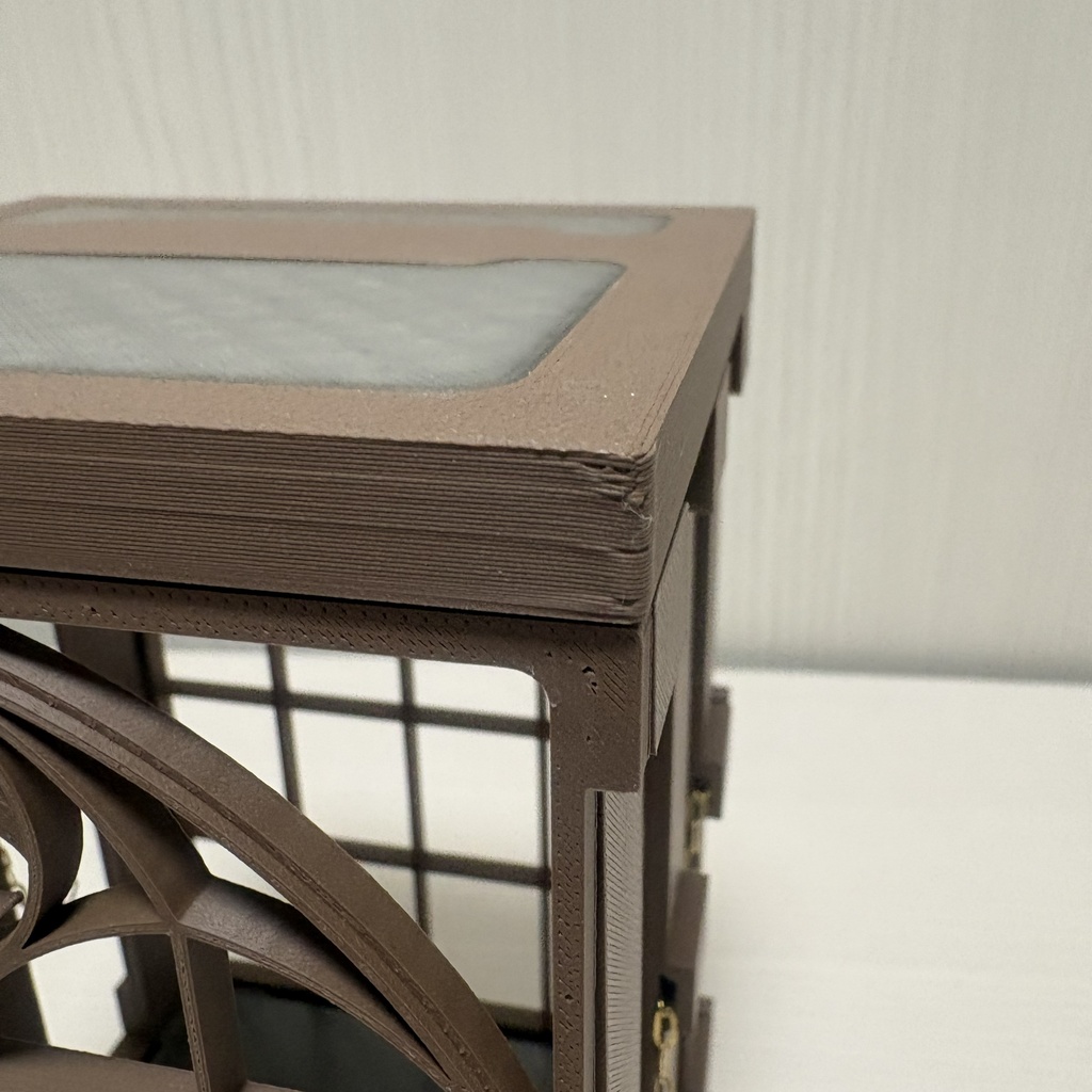 ゴシックディスプレーケース ブラウン