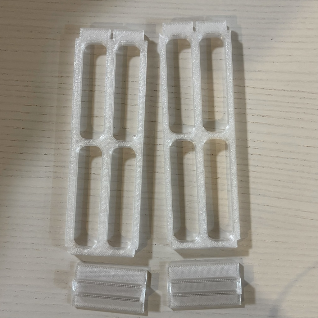 3COINS 棚付マルチクリアボックス用 【上段用】棚板たわみ抑止支柱 (２個１セット)