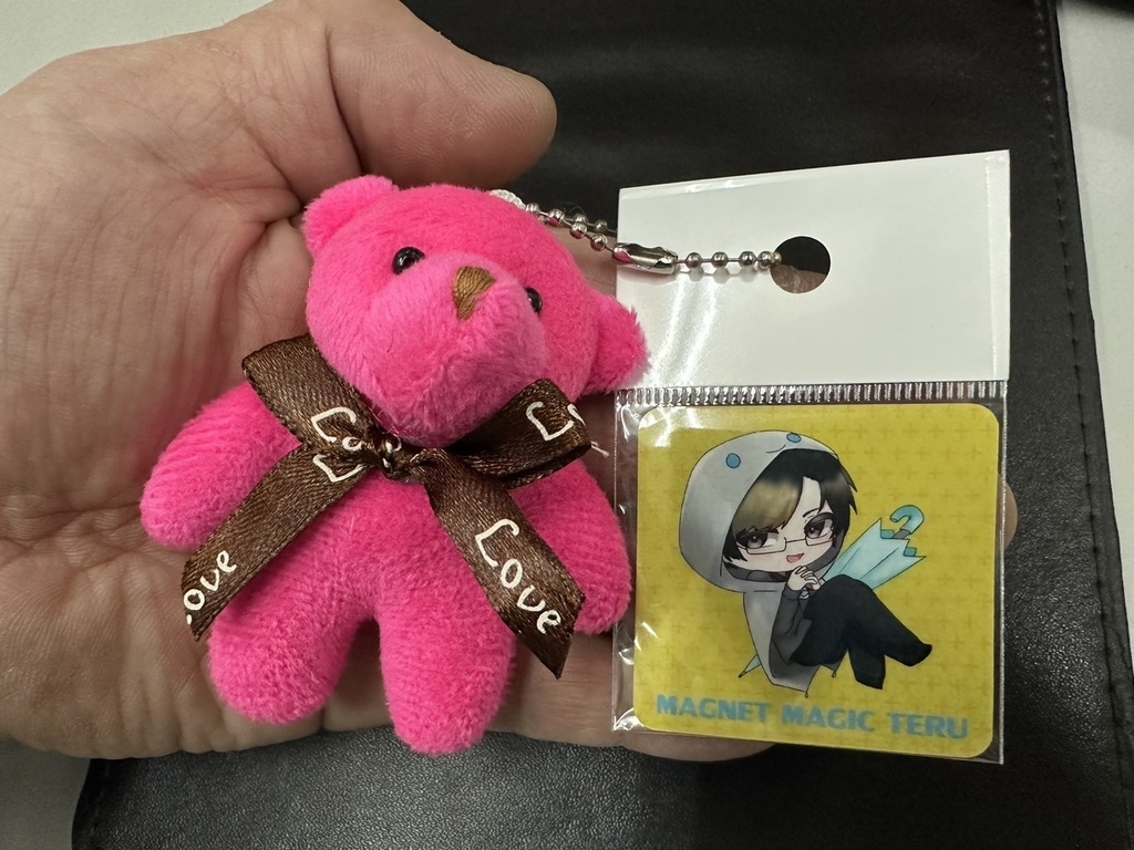 ステッカー 輝輝ぼぅず withクマのぬいぐるみ