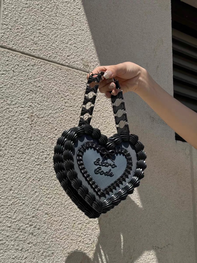 【3Dプリント】ハートケーキバッグ「ExtroCode」|受注生産