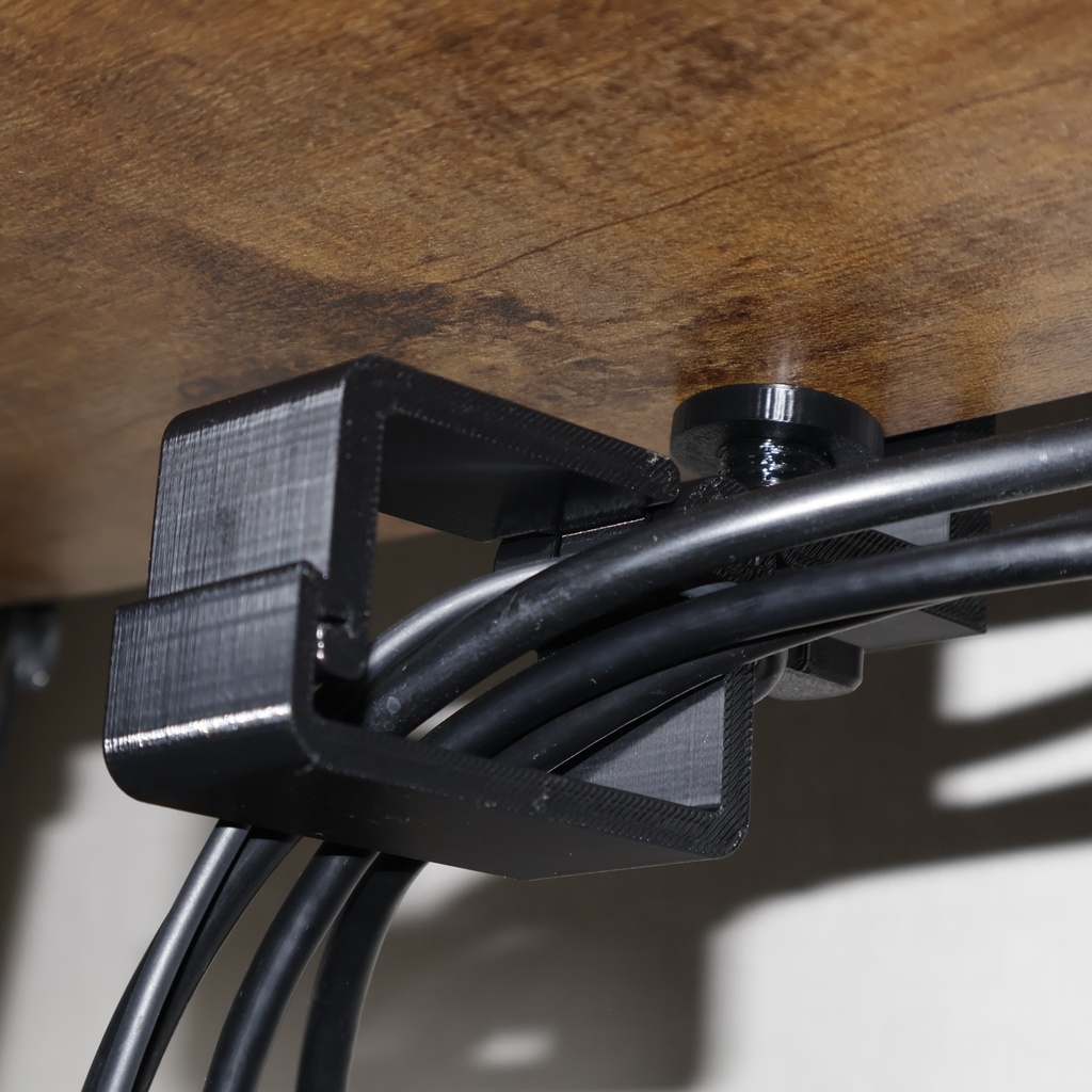 デスク用 クランプ固定式 ケーブルホルダー【開閉ヒンジ付き・両面テープ不要】