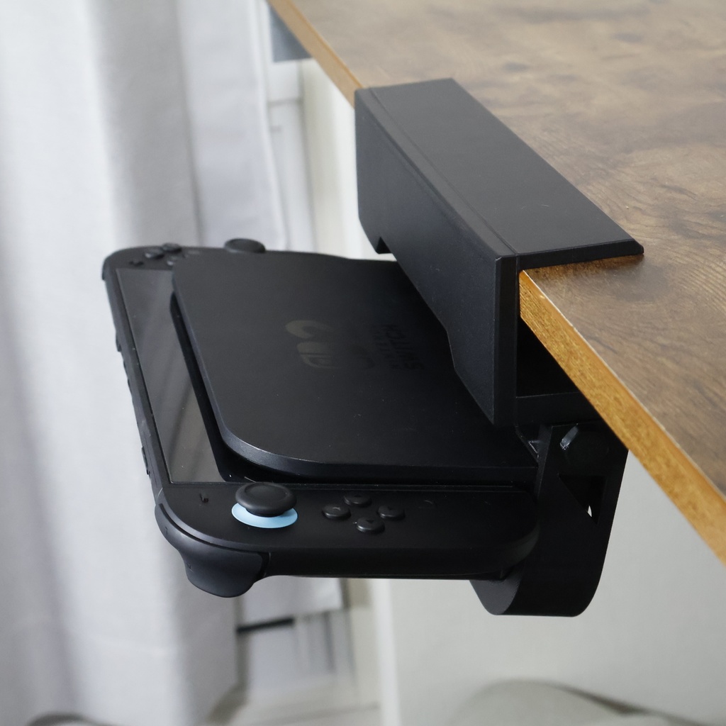 SWITCH2 クランプ式デスク下マウント