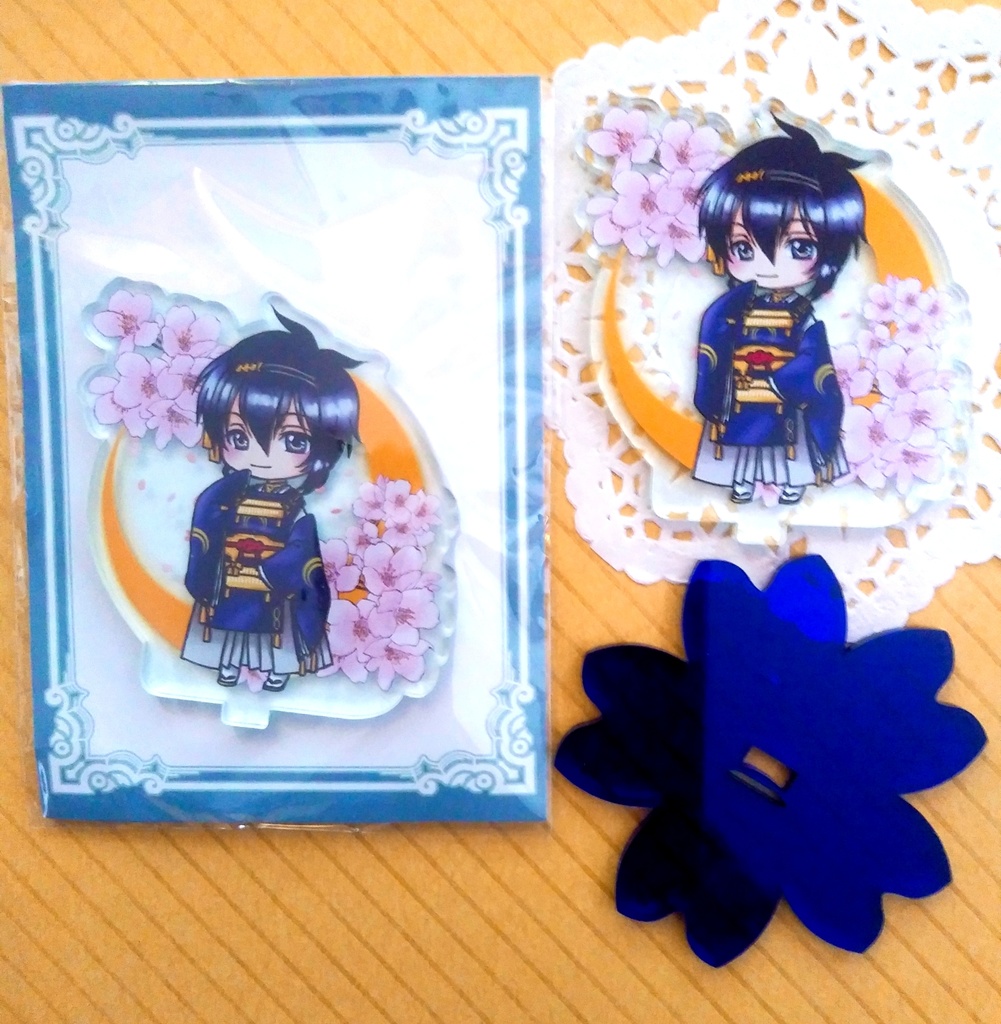 三日月宗近　アクリルスタンド