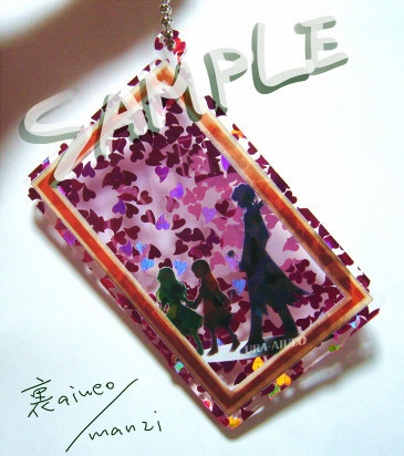 Ib-キラキラ花びらアクリルキーホルダー