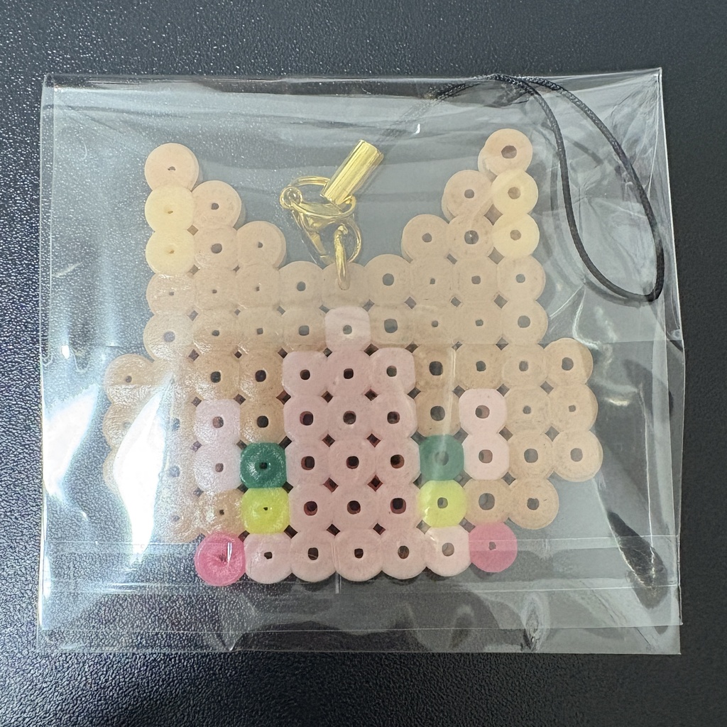 ノラフィリカ アイロンビーズキーホルダー