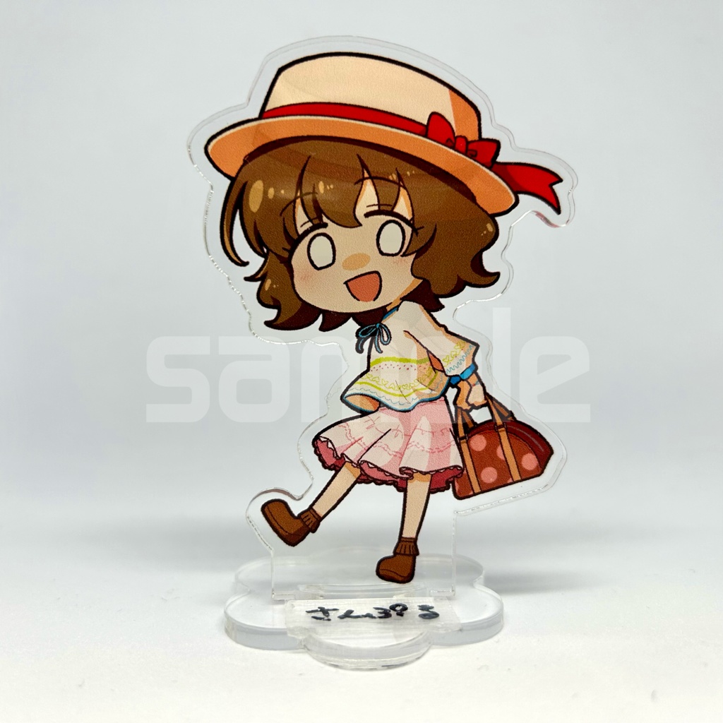 【白抜き目】並木芽衣子の旅する両面アクリルスタンド