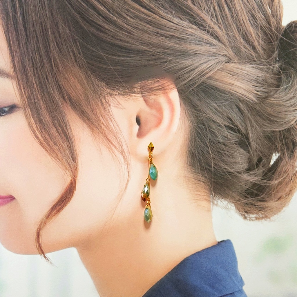 (A)リーチ兄弟イメージ ジェイド/フロイド ガラスドロップピアス 043