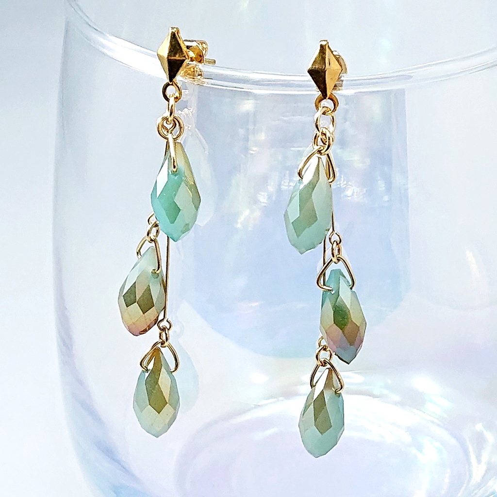 (A)リーチ兄弟イメージ ジェイド/フロイド ガラスドロップピアス 043